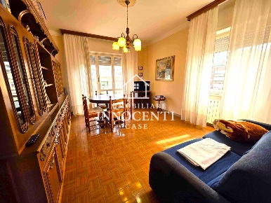 Foto Appartamento a Massa Centro di 80 m² con 3 locali in vendita