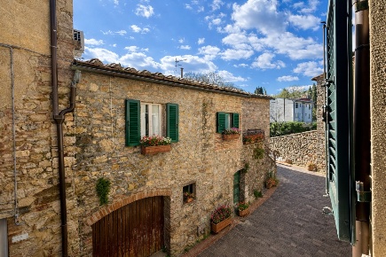 Foto Appartamento a Lajatico Orciatico di 148 m² con 5 locali in vendita