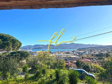 Foto Casa indipendente a Portoferraio Centro di 103 m² con 6 locali