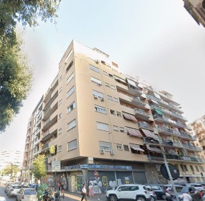 Foto Appartamento in Via Orso Mario Corbino, Roma Marconi di 96 m²