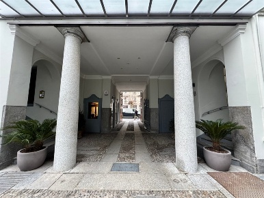 Foto Appartamento in VIALE PREMUDA, Milano Piave - Tricolore di 200 m²