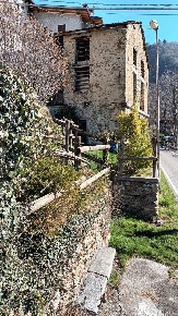 Foto Rustico in frazione mornico, Bellano di 170 m² in vendita