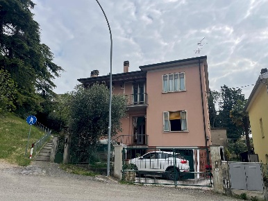 Foto Villa bifamiliare in Via Canale 1, Riolo Terme Centro di 259 m²