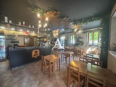 Foto Bar a Legnago Centro di 80 m² con 2 locali in vendita