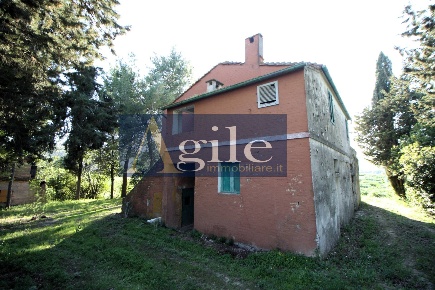 Foto Rustico in CONTRADA CIAFONE, Offida di 260 m² con 7 locali in vendita