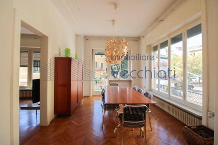 Foto Appartamento in Piazza Vittoria, Treviso San Nicolò di 240 m²