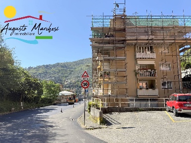 Foto Appartamento in VIA DELLA NE' 15, Recco di 110 m² con 6 locali