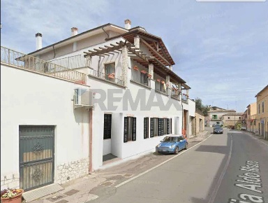 Foto Appartamento in Via Aldo Moro 91, Ischia di Castro di 74 m² in vendita