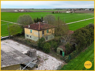 Foto Casa indipendente in Via Fiume vecchio 231, Molinella di 291 m²