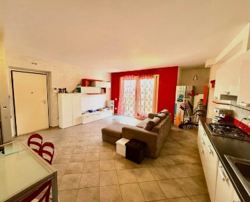 Foto Appartamento in Viale Europa, Magliano di Tenna di 90 m² con 3 locali
