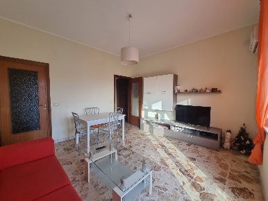 Foto Stanza in Via Giovanni Caboto 21, Catanzaro Catanzaro Lido di 120 m²