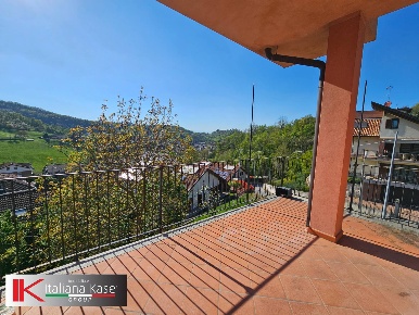 Foto Appartamento in trinità, Castiglione Torinese di 230 m² con 6 locali