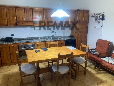 Foto Appartamento in Via Alpone 1, Buttapietra di 107 m² con 5 locali