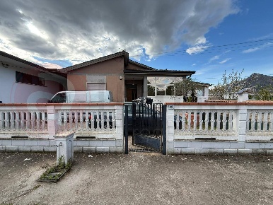 Foto Casa indipendente in Via Guadicciolo 30, Castrocielo De Angelis