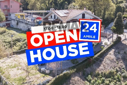 Foto Casa indipendente in C/da Cagialone 1, Miglianico Centro di 500 m²