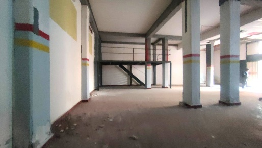 Foto Locale commerciale in via Bellini 37, Sant'Agata li Battiati di 180 m²