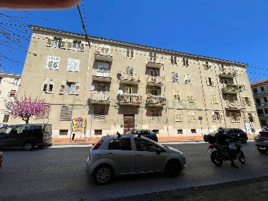 Foto Appartamento in Via Roma, Avellino di 102 m² con 5 locali in vendita