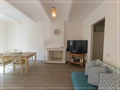 Foto Appartamento a Castagneto Carducci Centro di 60 m² con 3 locali