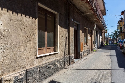 Foto Appartamento in Via Duca di Genova  31, Belpasso Centro di 110 m²