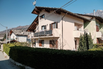 Foto Appartamento in Località Marseiller 55, Verrayes di 78 m² con 3 locali