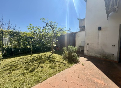 Foto Casa indipendente a Pistoia Sant'Agostino di 124 m² con 6 locali