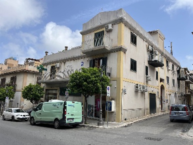 Foto Ufficio in via francesco aguglia 3, Bagheria Centro di 80 m²