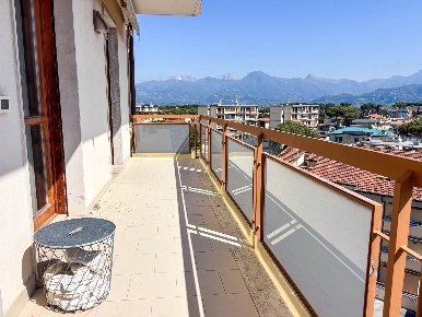 Foto Appartamento in quartiere duca d?aosta, Viareggio Città Giardino