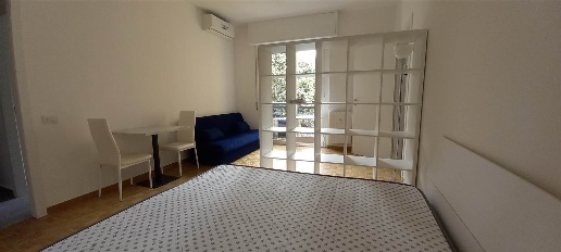 Foto Appartamento in Via Maffei 10, Milano Montenero di 59 m² con 1 locali
