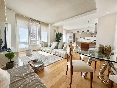 Foto Appartamento in via trieste 1, Padova Stazione di 104 m² con 3 locali