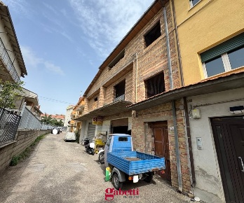 Foto Appartamento in Via silventi 1, San Salvo Centro di 200 m² in vendita