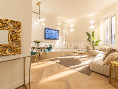 Foto Appartamento in VIA CASTELVETRO  1, Milano Sempione di 115 m²
