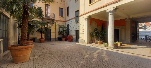 Foto Appartamento in Via Spartaco 8, Milano Montenero di 125 m² in affitto