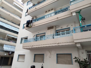 Foto Appartamento in Via cottone, Messina Contesse di 110 m² con 4 locali