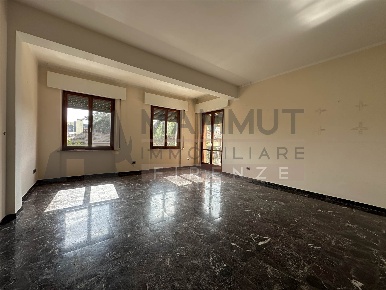 Foto Appartamento a Prato Zarini - Valentini di 228 m² con 8 locali