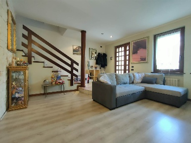 Foto Villa a schiera in via Catullo 9, Negrar di Valpolicella di 202 m²