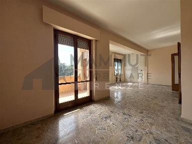 Foto Appartamento a Prato Zarini - Valentini di 160 m² con 7 locali