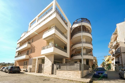 Foto Appartamento in Via Zara 2/E, Modugno di 105 m² con 3 locali