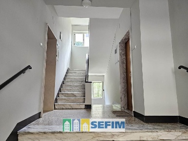 Foto Appartamento in VIA PASSARELLI, Matera Centro di 110 m² con 4 locali