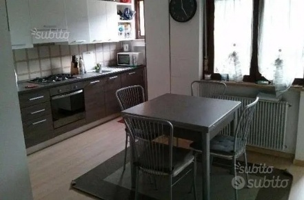 Foto Appartamento a Trento Ghiaie di 100 m² con 3 locali in affitto