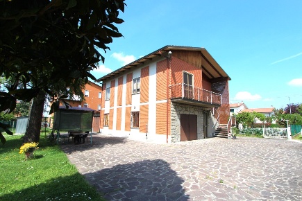 Foto Casa indipendente in Via Panzanesa, Valsamoggia Bazzano di 200 m²