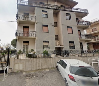 Foto Appartamento a Belpasso Centro di 120 m² con 5 locali in affitto