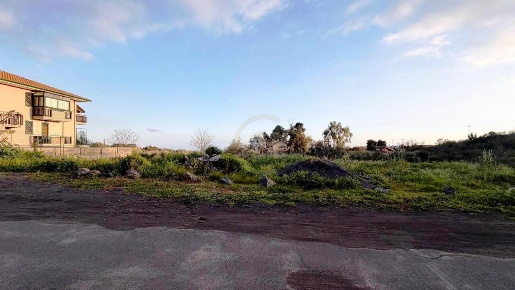 Foto Terreno agricolo a Mascalucia Centro di 1950 m² in vendita