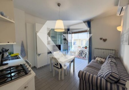 Foto Appartamento in Via Antonio Fogazzaro, Loano di 55 m² con 3 locali