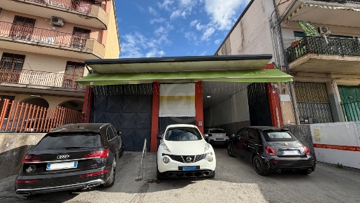 Foto Magazzino a Catania Concordia - Acquicella Porto di 424 m² in vendita