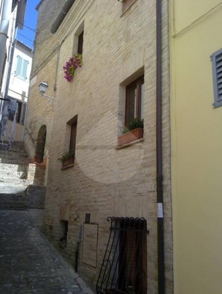 immagine annuncio 1 di 8