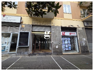 Foto Negozio in Largo Andrea Sinno, Salerno Carmine di 63 m² con 1 locali