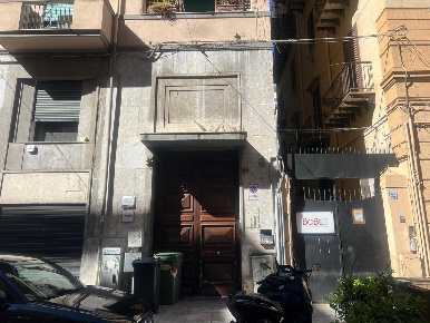 Foto Magazzino in Via Isidoro La Lumia 20, Palermo di 22 m² in vendita