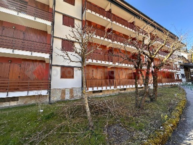 Foto Appartamento in Viale Santa Lucia 10, Pescasseroli di 50 m² in vendita