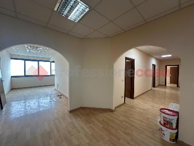 Foto Laboratorio in LocalitÃ  RIGUTINO OVEST 277, Arezzo Rigutino di 250 m²