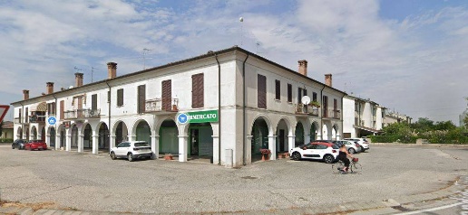 Foto Attività commerciale in VIA FANTI, Roncoferraro Barbasso di 306 m²